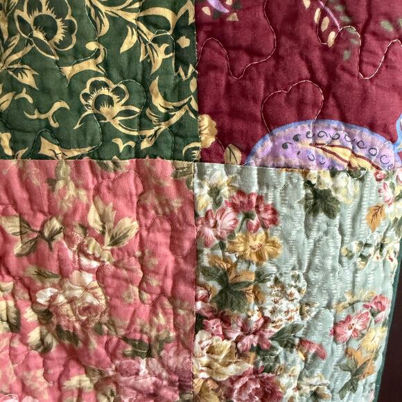 JESS MEANY | Quilted Vest | Floral Patchwork High Neck Boxy Vest Medium / Large - Picture 5 of 6